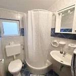 Apartment Lucmar Vir